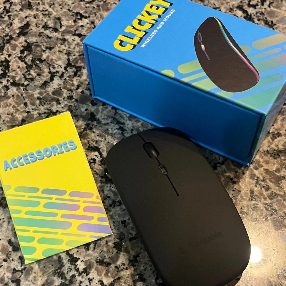 Clickey Wireless RGB Mouse
